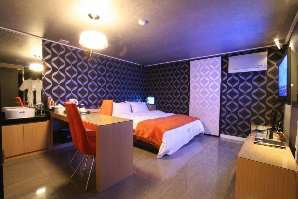 Hotel Cello Seoul Bagian luar foto