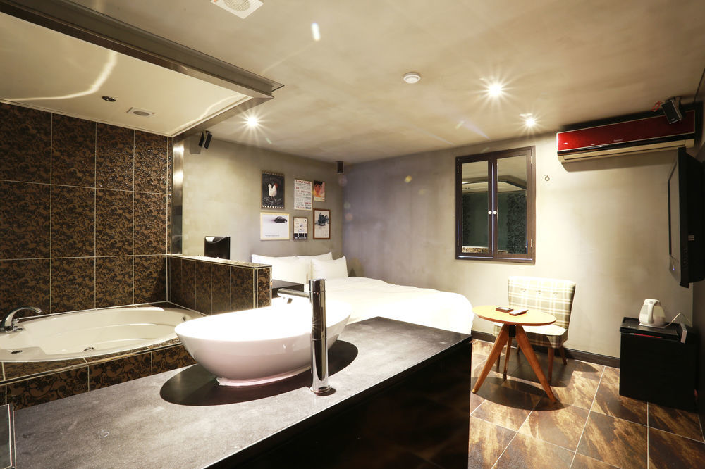 Hotel Cello Seoul Bagian luar foto