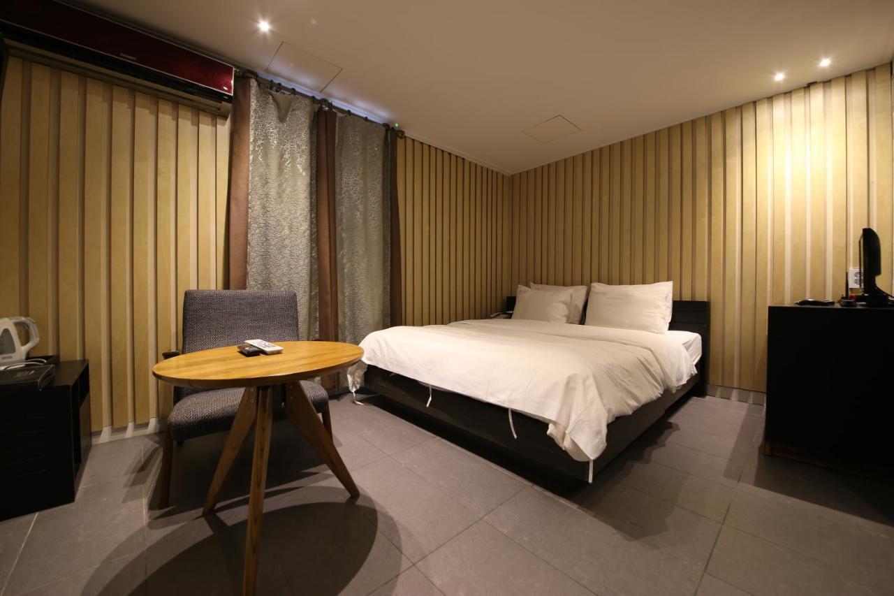 Hotel Cello Seoul Bagian luar foto